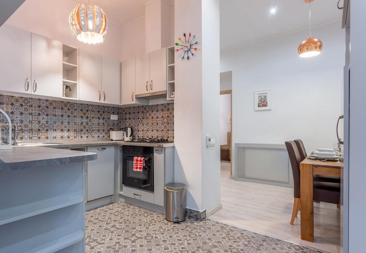 Goldcentral Apartment Dob Budapest Eksteriør bilde